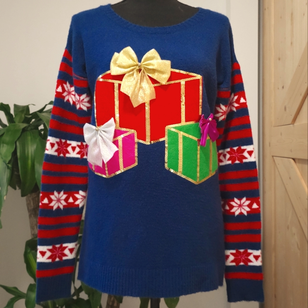 HOLIDAY TIME size S Christmas present women's‎ knit sweater